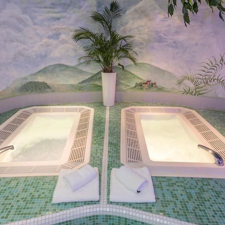 Hotel Am Schlosspark إيسمانينغ المظهر الخارجي الصورة