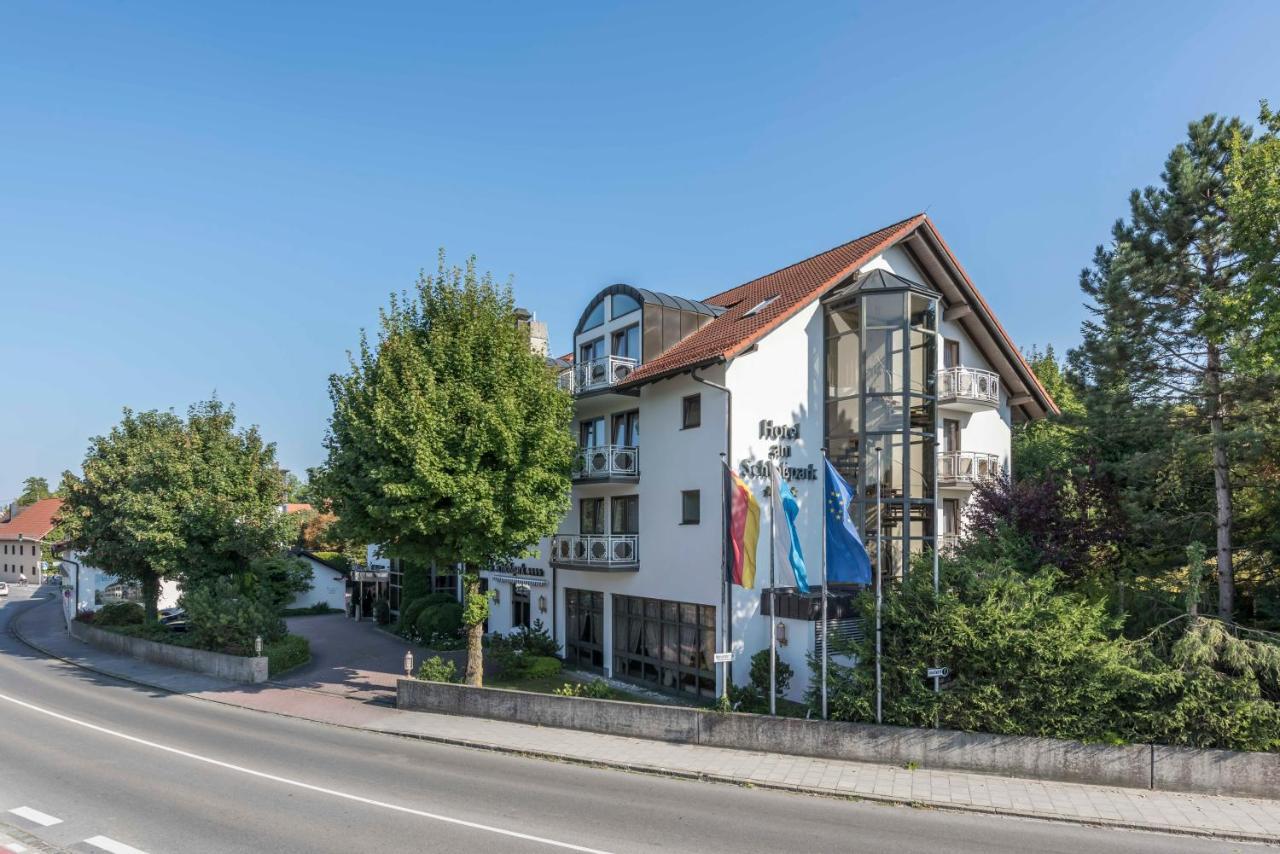 Hotel Am Schlosspark إيسمانينغ المظهر الخارجي الصورة
