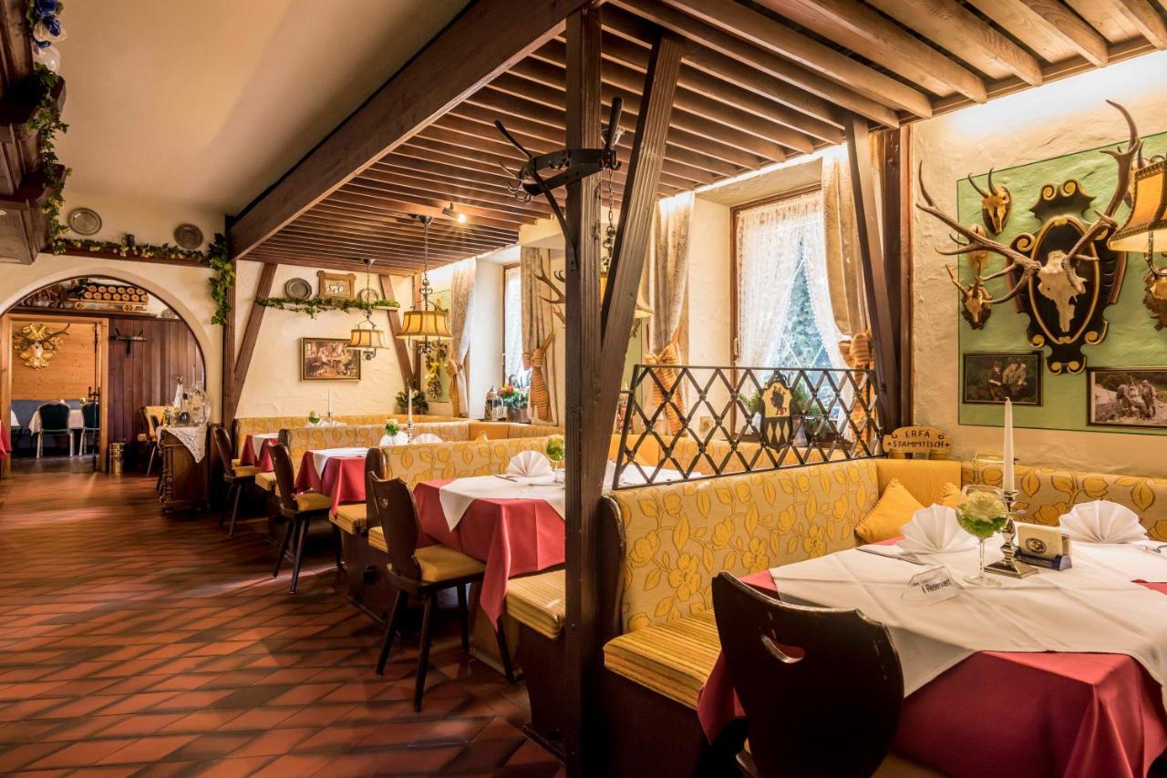 Hotel Am Schlosspark إيسمانينغ المظهر الخارجي الصورة